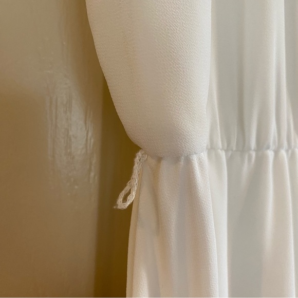 Torrid Flutter Sleeve Cinch Waist Midi Dress - Picture 6 of 9